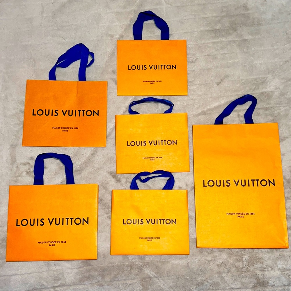 LV Shoppers